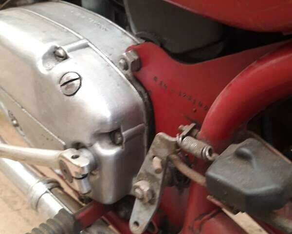 Червоний ЯВА 634, об'ємом двигуна 0 л та пробігом 13 тис. км за 2000 $, фото 17 на Automoto.ua