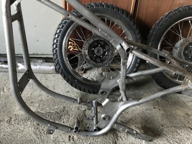 ЯВА 638, объемом двигателя 0 л и пробегом 0 тыс. км за 1999 $, фото 5 на Automoto.ua