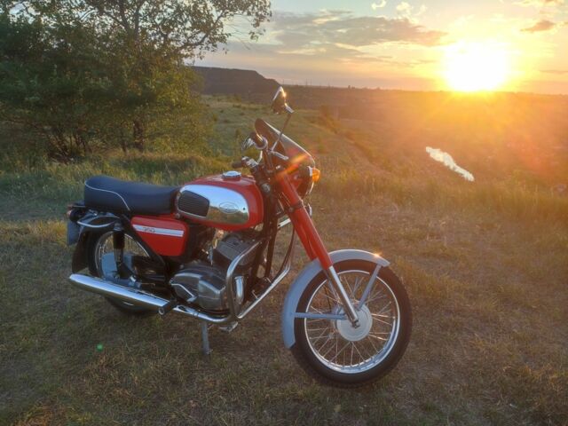 Червоний ЯВА Інша, об'ємом двигуна 0.4 л та пробігом 0 тис. км за 1900 $, фото 2 на Automoto.ua