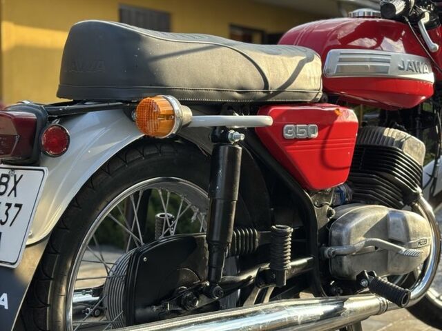 Красный ЯВА Другая, объемом двигателя 0.4 л и пробегом 20 тыс. км за 1850 $, фото 3 на Automoto.ua