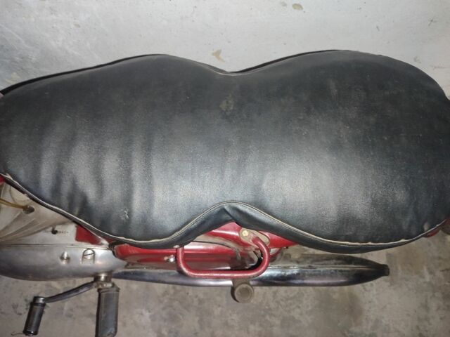 ЯВА Другая, объемом двигателя 0.35 л и пробегом 0 тыс. км за 1000 $, фото 4 на Automoto.ua