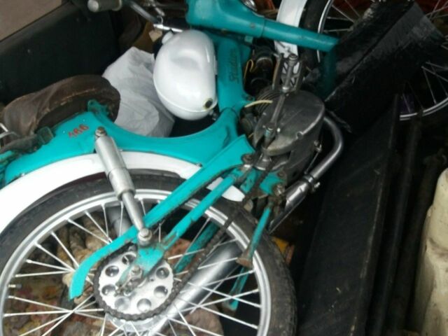 ЯВА Другая, объемом двигателя 49 л и пробегом 0 тыс. км за 1300 $, фото 3 на Automoto.ua