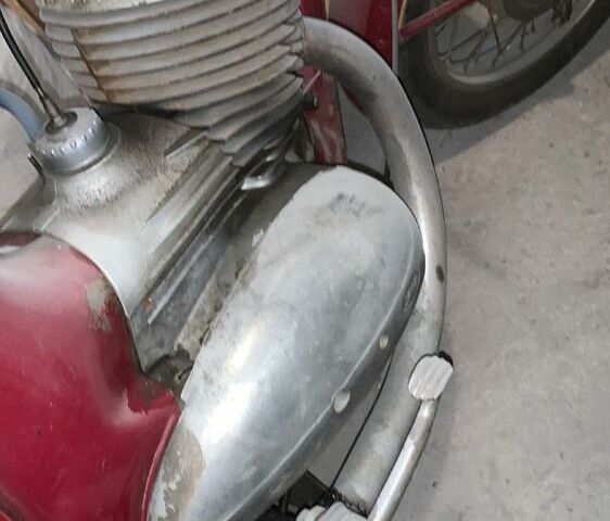 ЯВА Другая, объемом двигателя 0.25 л и пробегом 0 тыс. км за 2000 $, фото 1 на Automoto.ua