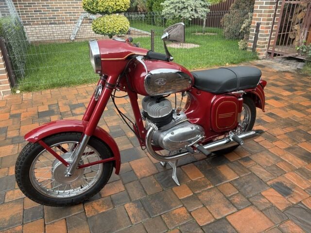 ЯВА Другая, объемом двигателя 0.35 л и пробегом 0 тыс. км за 3500 $, фото 1 на Automoto.ua