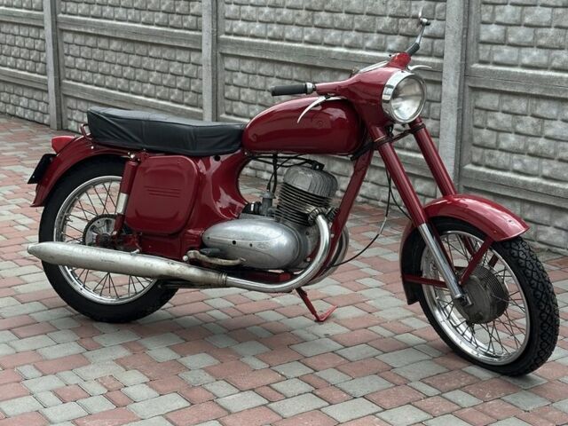 ЯВА Другая 1973 в Прилуках на Automoto.ua ЯВА Другая, объемом двигателя 0.35 л и пробегом 0 тыс. км за 900 $, фото 1 на Automoto.ua