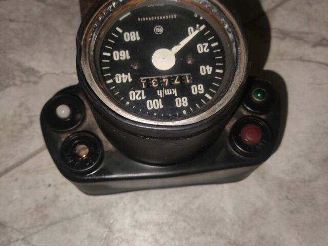 ЯВА Інша 1981 у Кропивницькому (Кіровограді) на Automoto.ua ЯВА Інша, об'ємом двигуна 0.35 л та пробігом 0 тис. км за 36 $, фото 1 на Automoto.ua