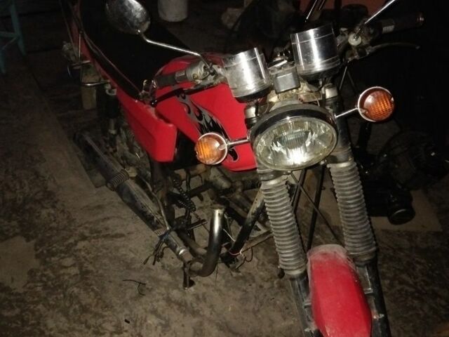 ЯВА Другая, объемом двигателя 0.35 л и пробегом 0 тыс. км за 200 $, фото 2 на Automoto.ua