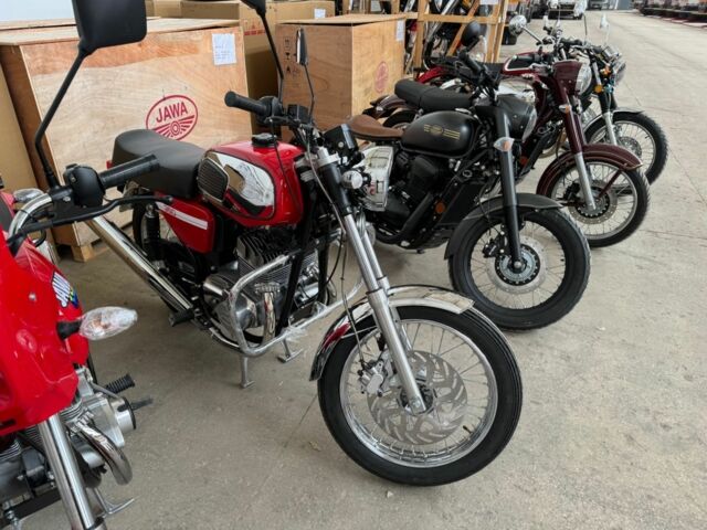 ЯВА Другая, объемом двигателя 0.35 л и пробегом 0 тыс. км за 5999 $, фото 16 на Automoto.ua