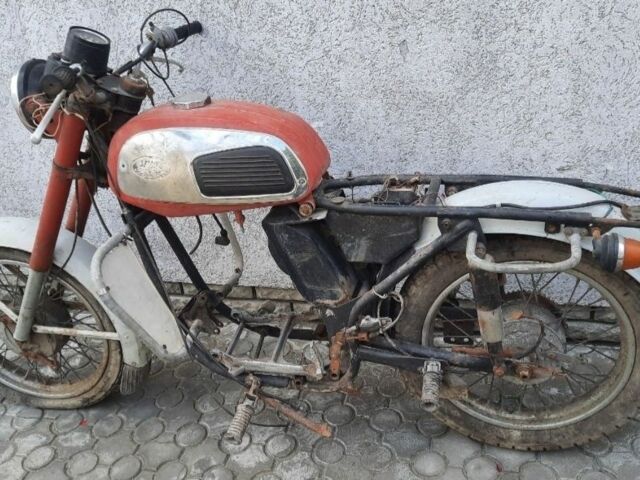 ЯВА Другая 1977 в Луцке на Automoto.ua ЯВА Другая, объемом двигателя 0.35 л и пробегом 0 тыс. км за 150 $, фото 1 на Automoto.ua