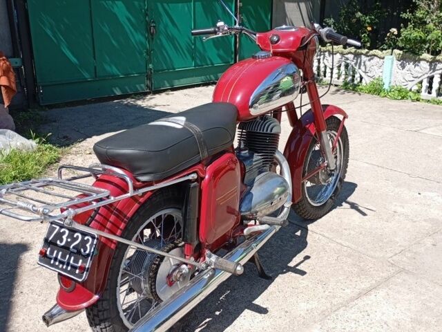 ЯВА Другая, объемом двигателя 0.25 л и пробегом 0 тыс. км за 1300 $, фото 1 на Automoto.ua