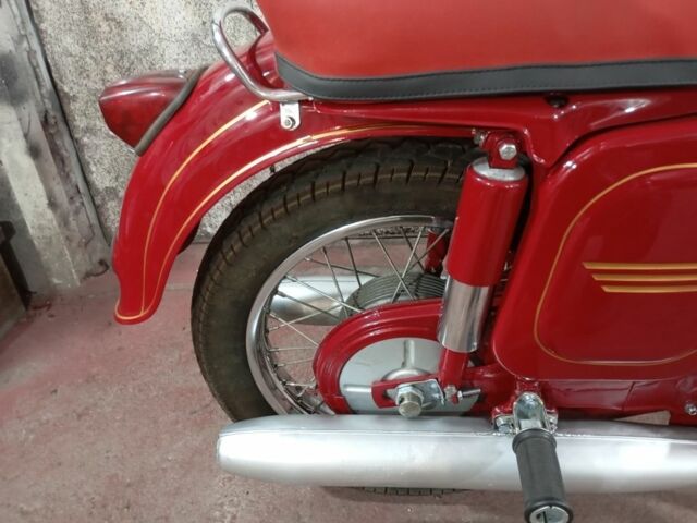 ЯВА Інша, об'ємом двигуна 0.25 л та пробігом 0 тис. км за 1005 $, фото 2 на Automoto.ua