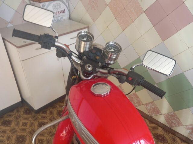 ЯВА Другая, объемом двигателя 0.35 л и пробегом 0 тыс. км за 2000 $, фото 1 на Automoto.ua