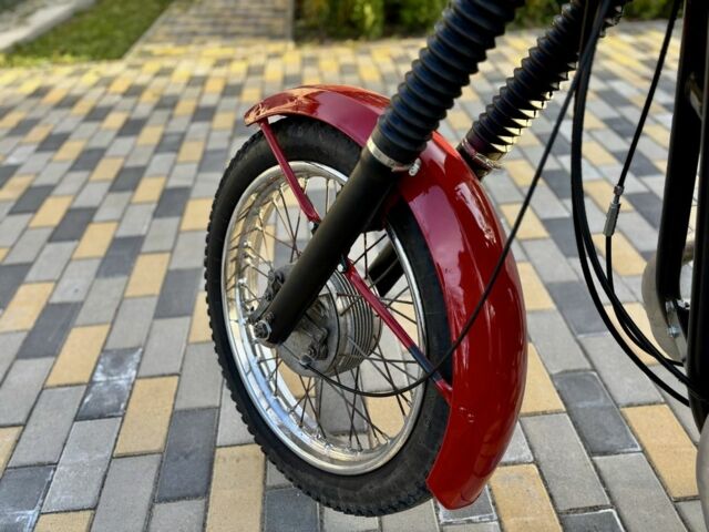 ЯВА Другая 1986 в Емильчином на Automoto.ua ЯВА Другая, объемом двигателя 0.35 л и пробегом 0 тыс. км за 1000 $, фото 5 на Automoto.ua