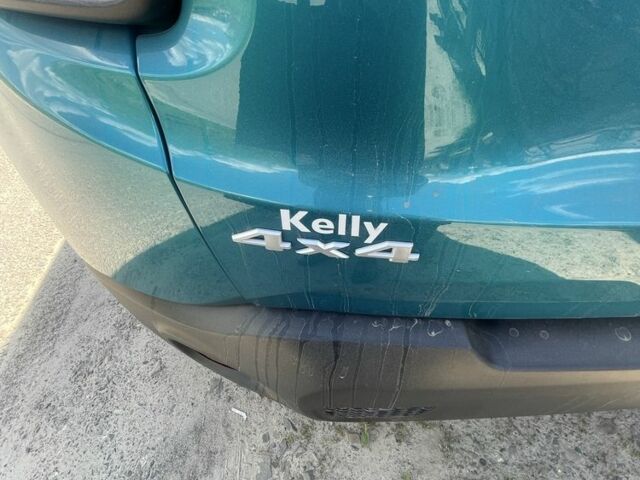 Синий Джип ЦЖ5-ЦЖ8, объемом двигателя 2.4 л и пробегом 85 тыс. км за 15000 $, фото 4 на Automoto.ua