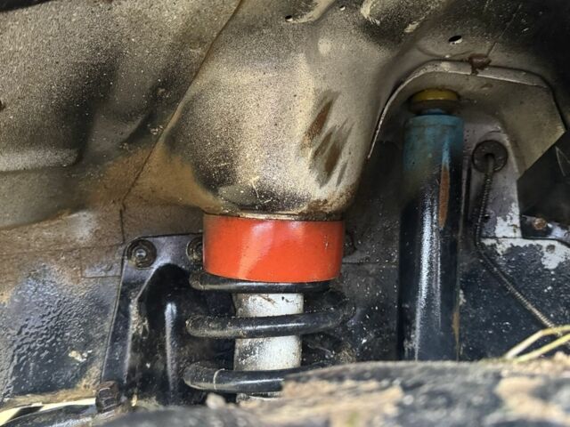 Белый Джип Чероки, объемом двигателя 2.5 л и пробегом 254 тыс. км за 4600 $, фото 7 на Automoto.ua