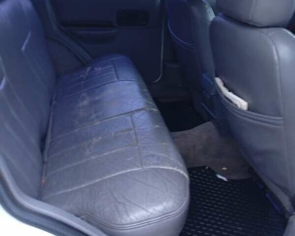 Білий Джип Cherokee, об'ємом двигуна 0 л та пробігом 300 тис. км за 4500 $, фото 8 на Automoto.ua