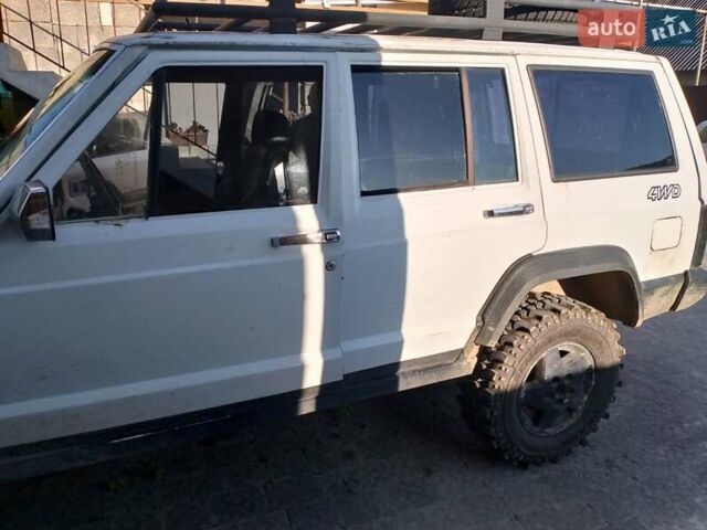 Белый Джип Чероки, объемом двигателя 0 л и пробегом 1 тыс. км за 4000 $, фото 3 на Automoto.ua