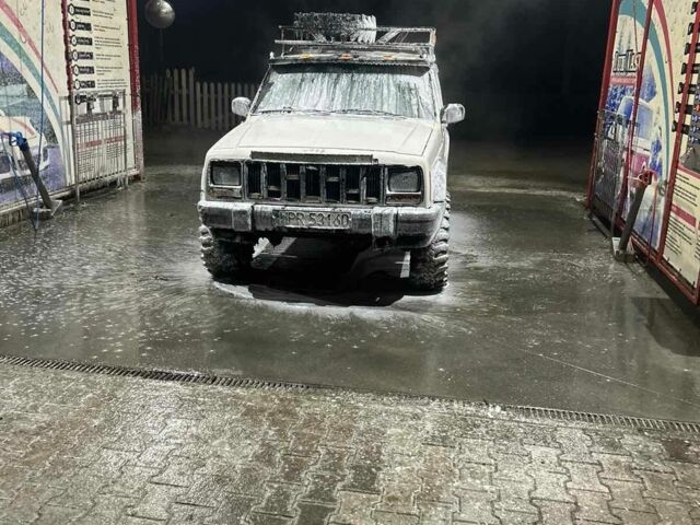 Білий Джип Cherokee, об'ємом двигуна 0 л та пробігом 261 тис. км за 5000 $, фото 2 на Automoto.ua