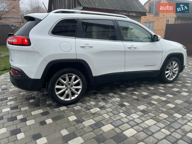Белый Джип Чероки, объемом двигателя 2.4 л и пробегом 190 тыс. км за 12999 $, фото 12 на Automoto.ua