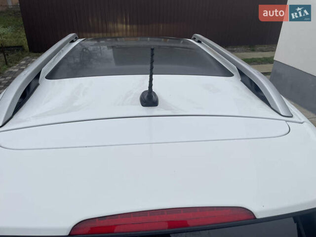 Белый Джип Чероки, объемом двигателя 2.4 л и пробегом 190 тыс. км за 12999 $, фото 27 на Automoto.ua