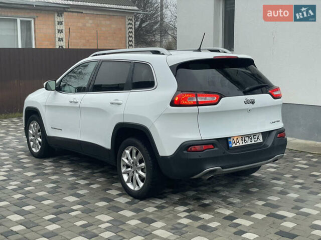 Белый Джип Чероки, объемом двигателя 2.4 л и пробегом 190 тыс. км за 12999 $, фото 13 на Automoto.ua