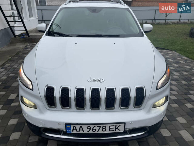 Белый Джип Чероки, объемом двигателя 2.4 л и пробегом 190 тыс. км за 12999 $, фото 7 на Automoto.ua