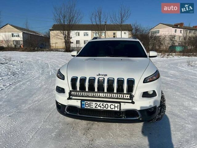 Білий Джип Cherokee, об'ємом двигуна 3.24 л та пробігом 146 тис. км за 16700 $, фото 16 на Automoto.ua