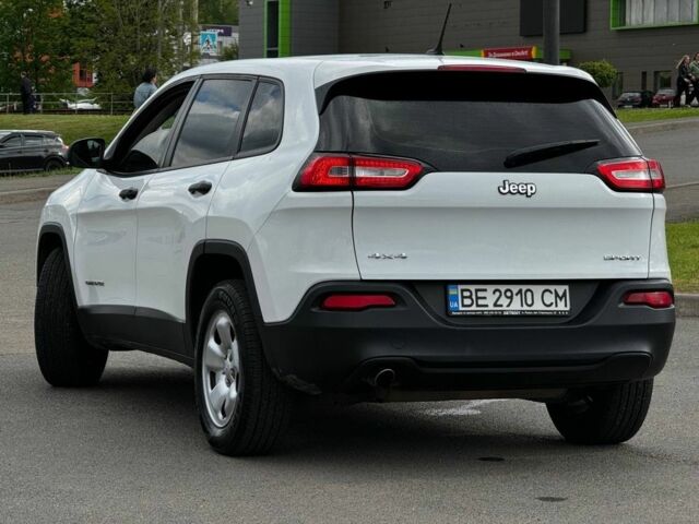 Білий Джип Cherokee, об'ємом двигуна 0.24 л та пробігом 214 тис. км за 14000 $, фото 1 на Automoto.ua