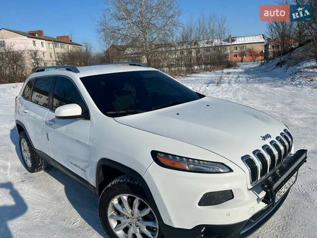 Білий Джип Cherokee, об'ємом двигуна 3.24 л та пробігом 146 тис. км за 16700 $, фото 17 на Automoto.ua