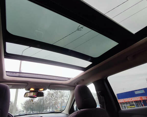 Джип Чероки 2014 в Шепетовке на Automoto.ua Белый Джип Чероки, объемом двигателя 2.36 л и пробегом 220 тыс. км за 10300 $, фото 7 на Automoto.ua