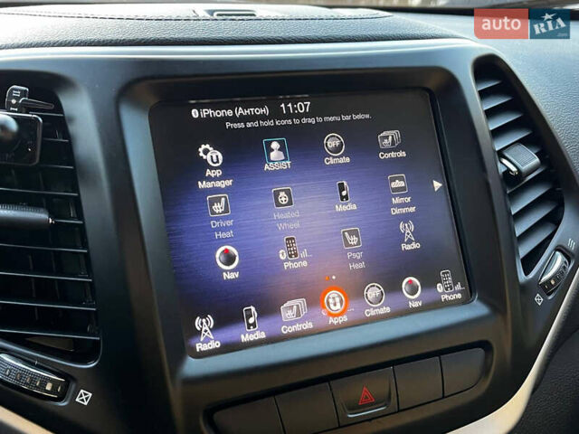 Белый Джип Чероки, объемом двигателя 3.24 л и пробегом 125 тыс. км за 11500 $, фото 32 на Automoto.ua