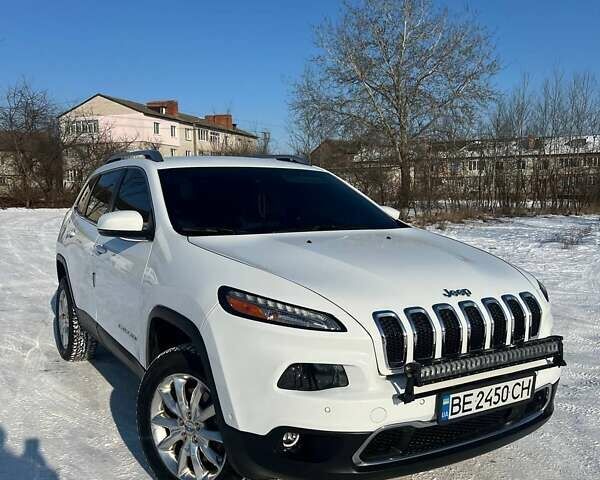 Білий Джип Cherokee, об'ємом двигуна 3.24 л та пробігом 146 тис. км за 16700 $, фото 27 на Automoto.ua