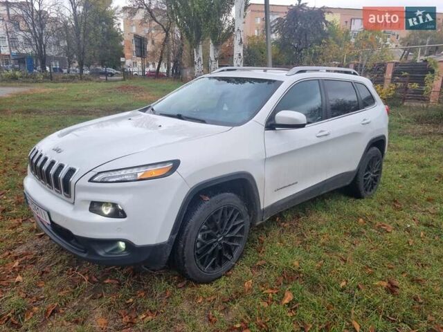 Белый Джип Чероки, объемом двигателя 3.2 л и пробегом 135 тыс. км за 13999 $, фото 6 на Automoto.ua