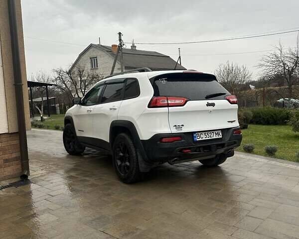 Белый Джип Чероки, объемом двигателя 3.24 л и пробегом 159 тыс. км за 17000 $, фото 5 на Automoto.ua