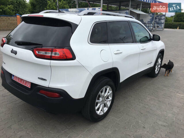 Білий Джип Cherokee, об'ємом двигуна 2.4 л та пробігом 166 тис. км за 11800 $, фото 4 на Automoto.ua
