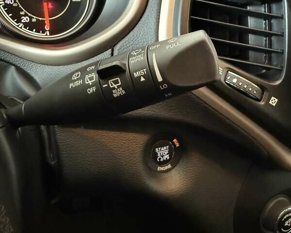 Джип Чероки 2015 в Черновцах на Automoto.ua Белый Джип Чероки, объемом двигателя 2.36 л и пробегом 123 тыс. км за 12990 $, фото 40 на Automoto.ua