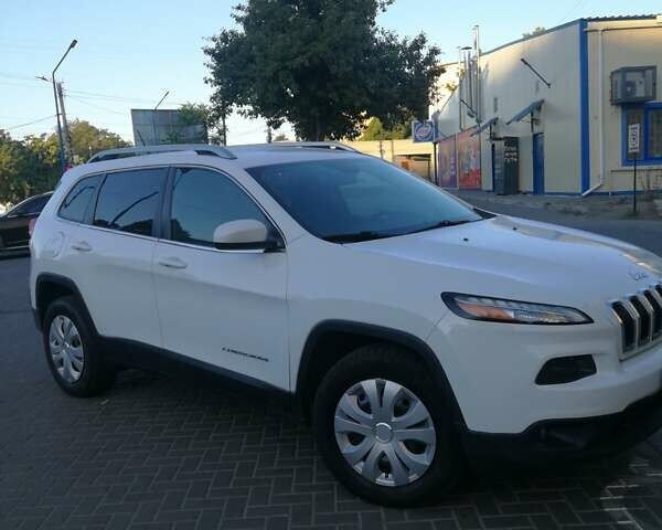 Білий Джип Cherokee, об'ємом двигуна 2.4 л та пробігом 202 тис. км за 12200 $, фото 10 на Automoto.ua