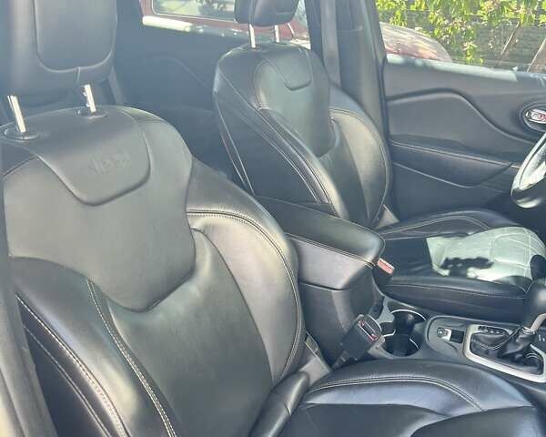 Білий Джип Cherokee, об'ємом двигуна 2.36 л та пробігом 121 тис. км за 14500 $, фото 12 на Automoto.ua