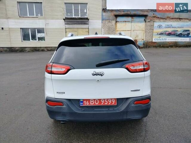 Белый Джип Чероки, объемом двигателя 0 л и пробегом 189 тыс. км за 11700 $, фото 9 на Automoto.ua