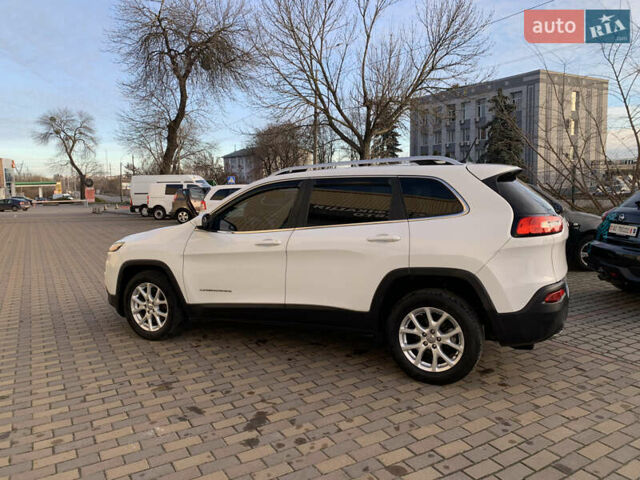 Білий Джип Cherokee, об'ємом двигуна 2.36 л та пробігом 297 тис. км за 9650 $, фото 10 на Automoto.ua