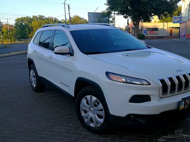 Білий Джип Cherokee, об'ємом двигуна 2.4 л та пробігом 202 тис. км за 12200 $, фото 9 на Automoto.ua