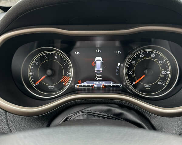 Белый Джип Чероки, объемом двигателя 2.36 л и пробегом 80 тыс. км за 13000 $, фото 14 на Automoto.ua