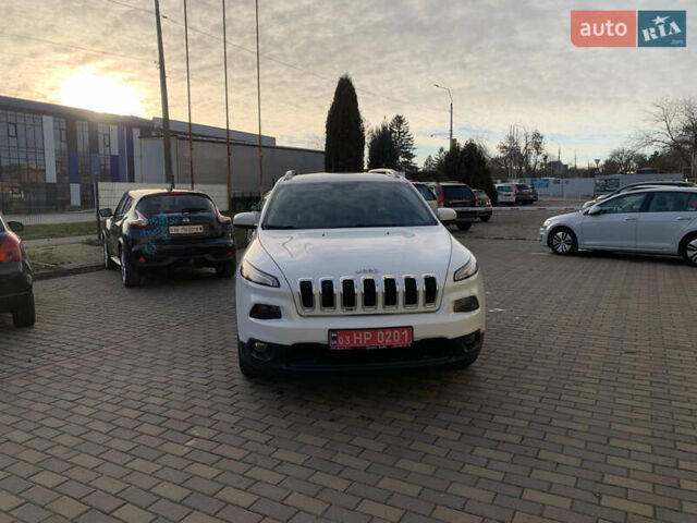 Білий Джип Cherokee, об'ємом двигуна 2.36 л та пробігом 297 тис. км за 9650 $, фото 17 на Automoto.ua