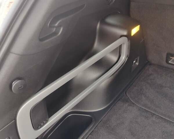 Белый Джип Чероки, объемом двигателя 0 л и пробегом 189 тыс. км за 11700 $, фото 35 на Automoto.ua