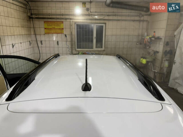 Белый Джип Чероки, объемом двигателя 3.24 л и пробегом 192 тыс. км за 13700 $, фото 19 на Automoto.ua