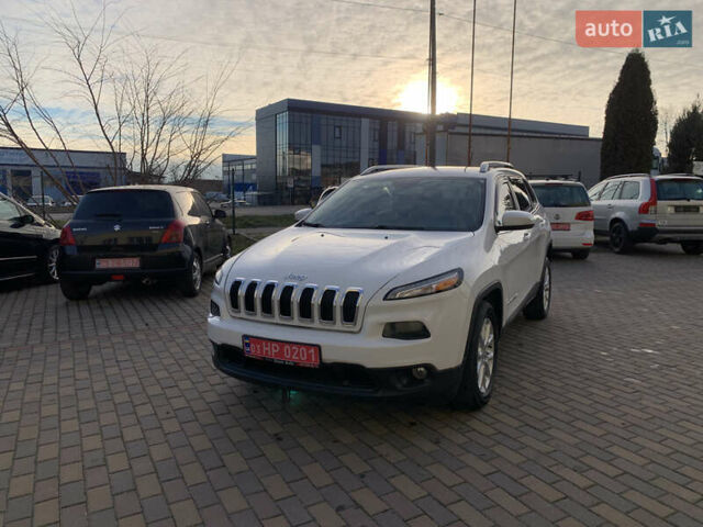 Білий Джип Cherokee, об'ємом двигуна 2.36 л та пробігом 297 тис. км за 9650 $, фото 15 на Automoto.ua