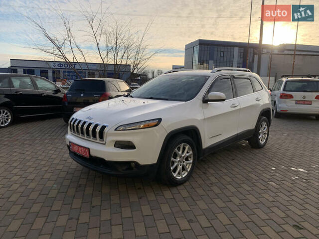 Білий Джип Cherokee, об'ємом двигуна 2.36 л та пробігом 297 тис. км за 9650 $, фото 13 на Automoto.ua