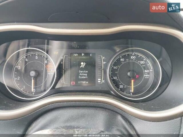 Белый Джип Чероки, объемом двигателя 0 л и пробегом 189 тыс. км за 11700 $, фото 49 на Automoto.ua