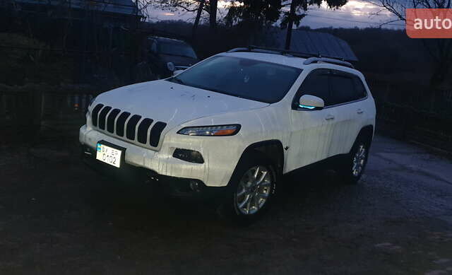 Джип Cherokee 2015 у Хмельницькому на Automoto.ua Білий Джип Cherokee, об'ємом двигуна 3.24 л та пробігом 202 тис. км за 14500 $, фото 9 на Automoto.ua