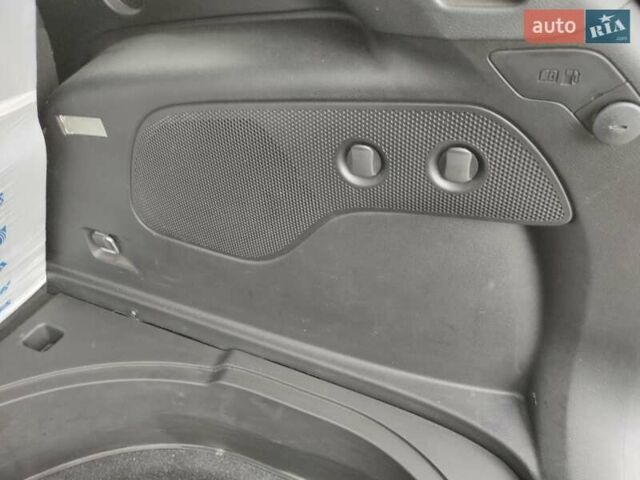 Белый Джип Чероки, объемом двигателя 3.2 л и пробегом 70 тыс. км за 21500 $, фото 48 на Automoto.ua